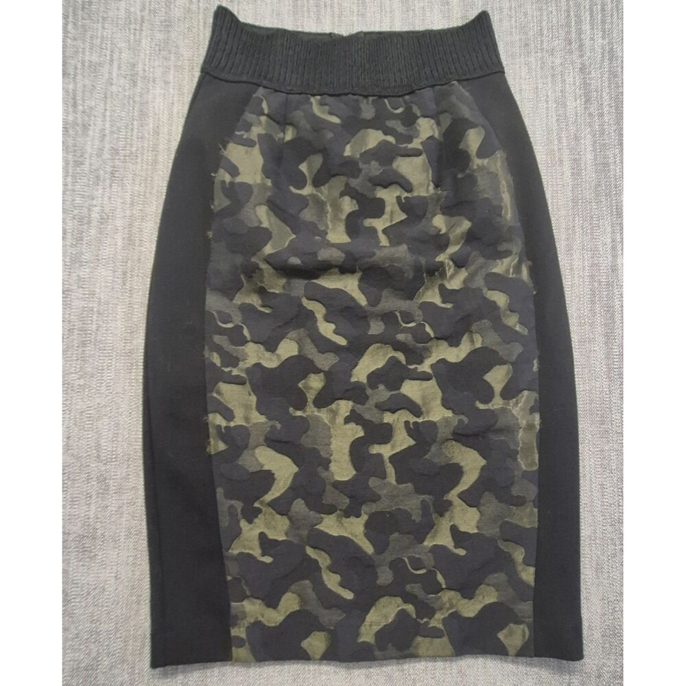 Maeve Anthropologie Camo Skirt women's 4 knee length stretch olive black zip